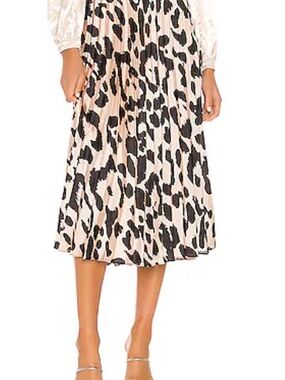 Sanctuary - Pleated Animal Print Midi Skirt in Beige and Black - XS